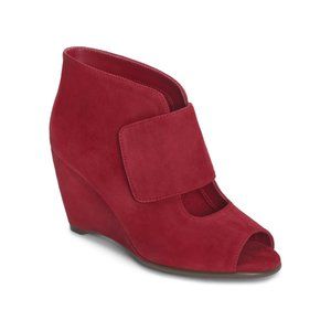 Aerosoles NWOT Sound Wave Suede Open Toe Wedge